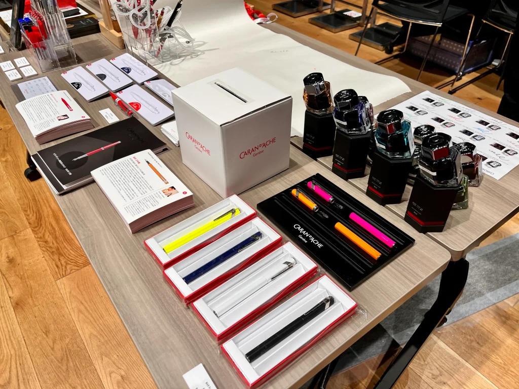 CARAN D'ACHE（カランダッシュ）のブース