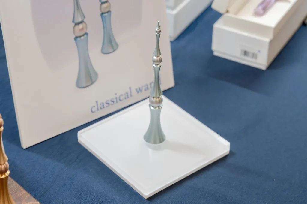 新ペン軸『DRILLOG classical wand』会場限定色の「グレイシャーブルー」