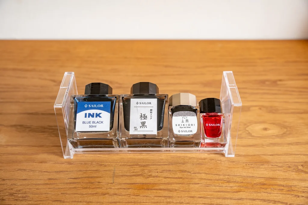 ボトルスタンド 斜めタイプ(DAISO)のシンデレラフィット1